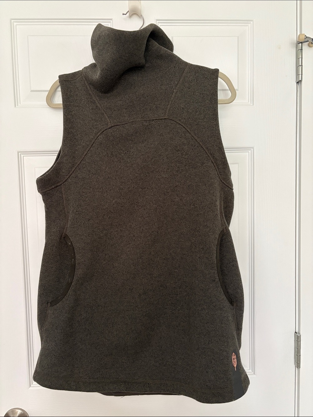 Indygena Polartec Long Sleeveless Cowlneck Sweater Knit Fleece Vest Green Gray